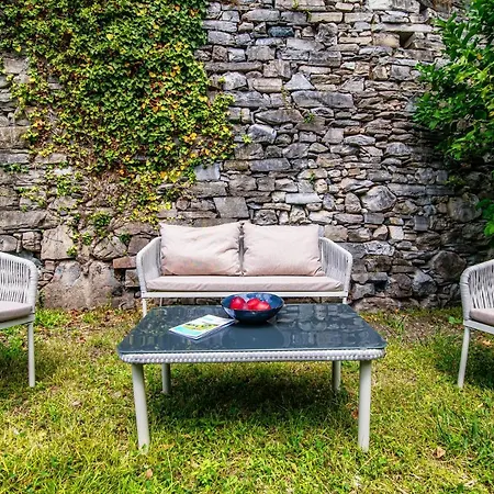 Lemon Tree Lake View Apartament Laglio